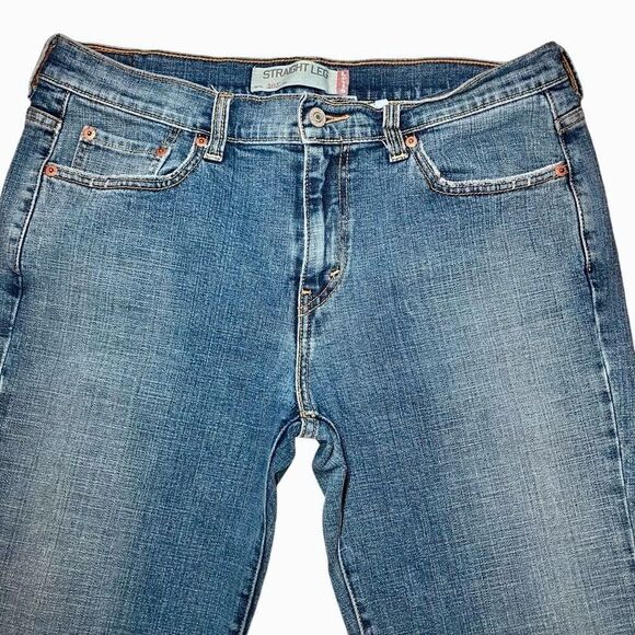 Levi’s 505 Vintage Straight Leg Jeans in Distressed Blue Wash Women’s 12S - Picture 3 of 9